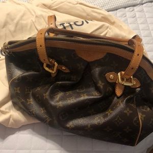 Louis Vuitton Tivoli GM